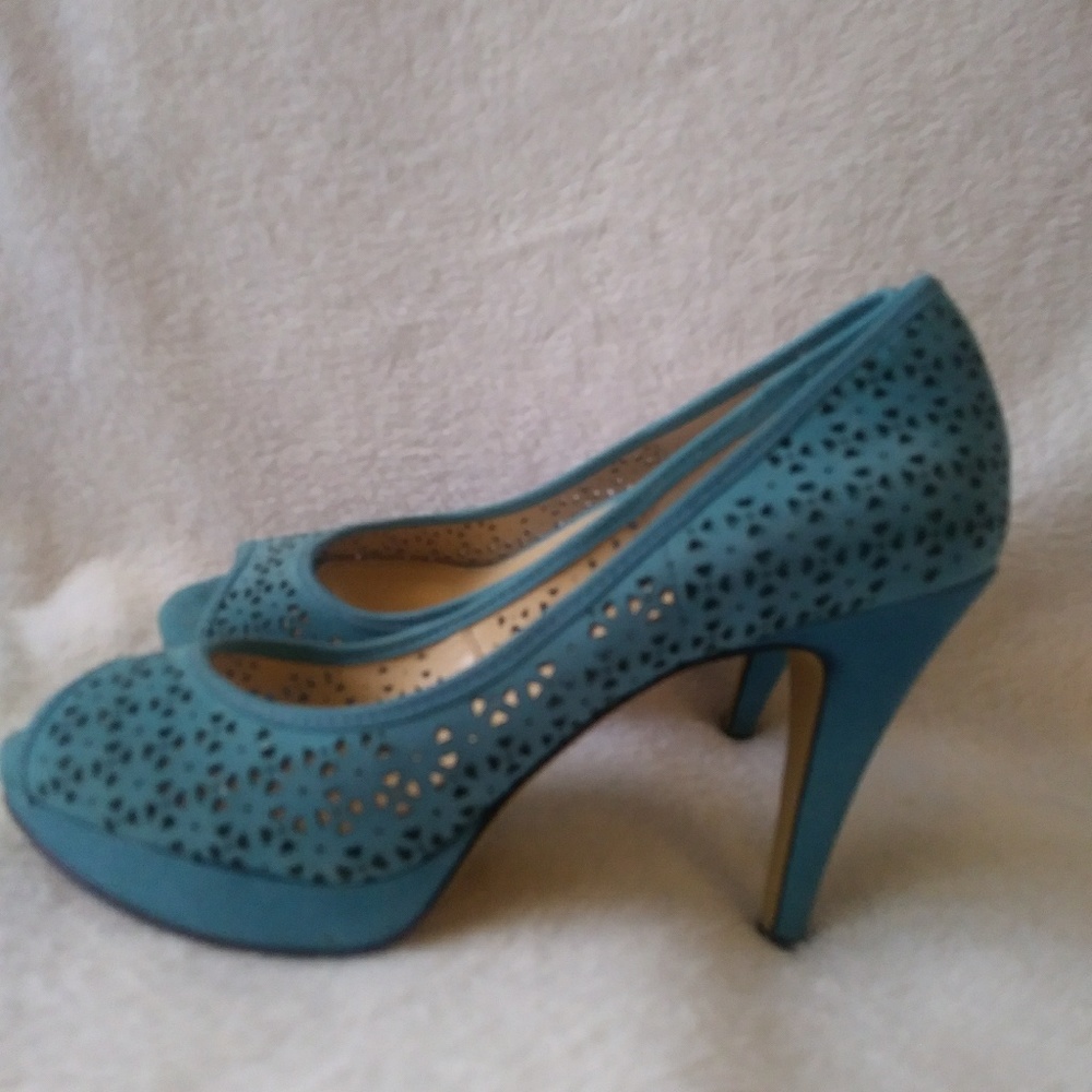 Enzo Angiolini Megastar Peep toe Pumps 6m